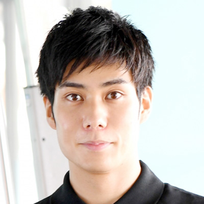 20-30代男性のナチュラルショートの髪型の写真